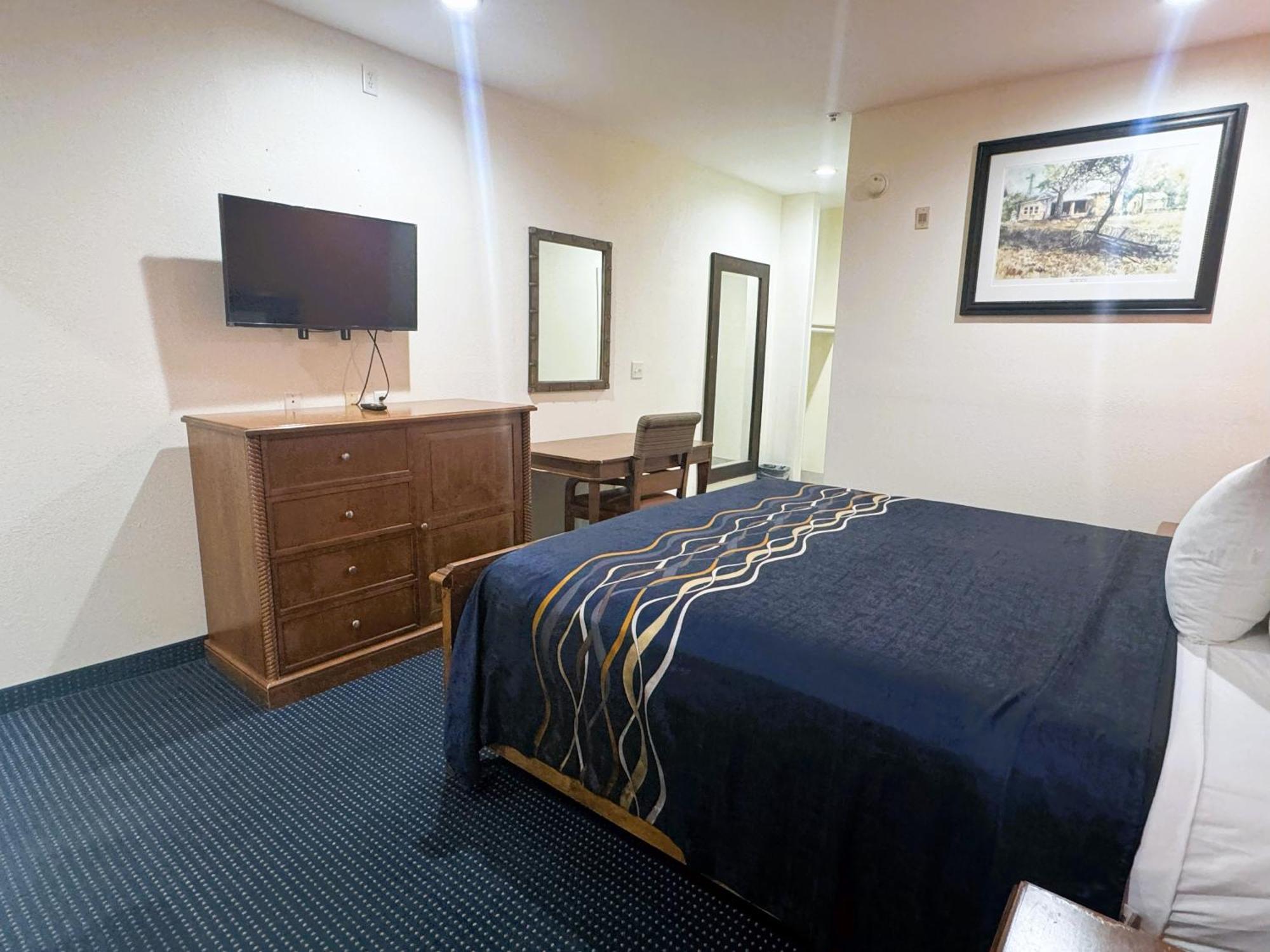 Pecan Valley Inn & Suites سان أنطونيو المظهر الخارجي الصورة